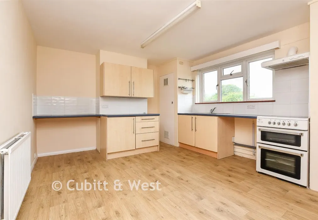 Kitchen - Marches Road, Warnham, Horsham, West Sussex - Wards of Kent
