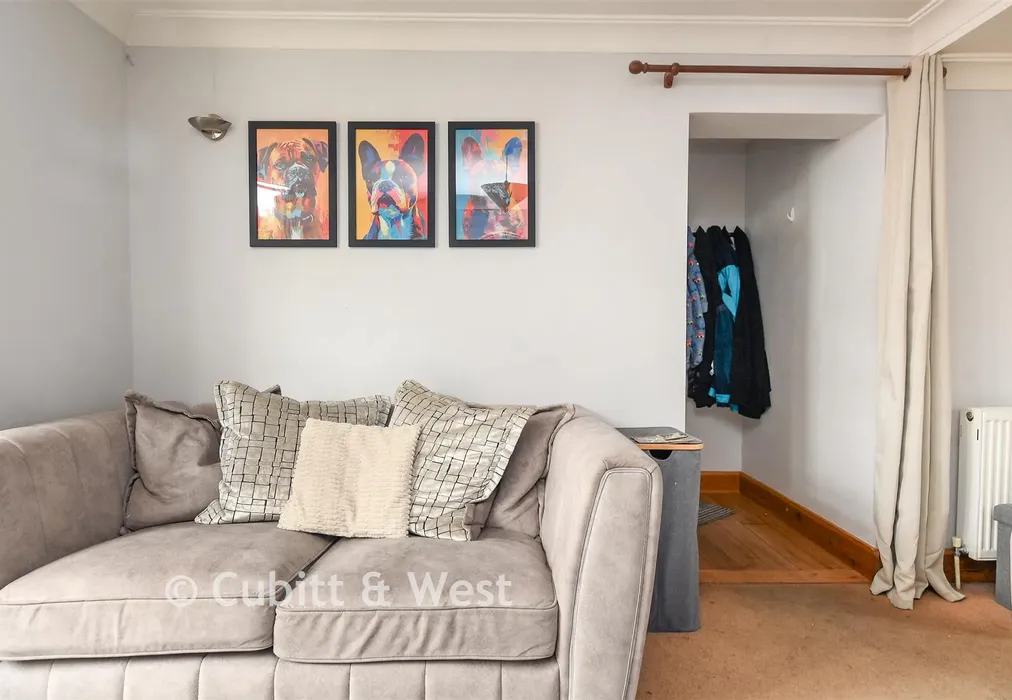 Internal Lifestyle Photograph - Spencers Road, Horsham, West Sussex - Wards of Kent
