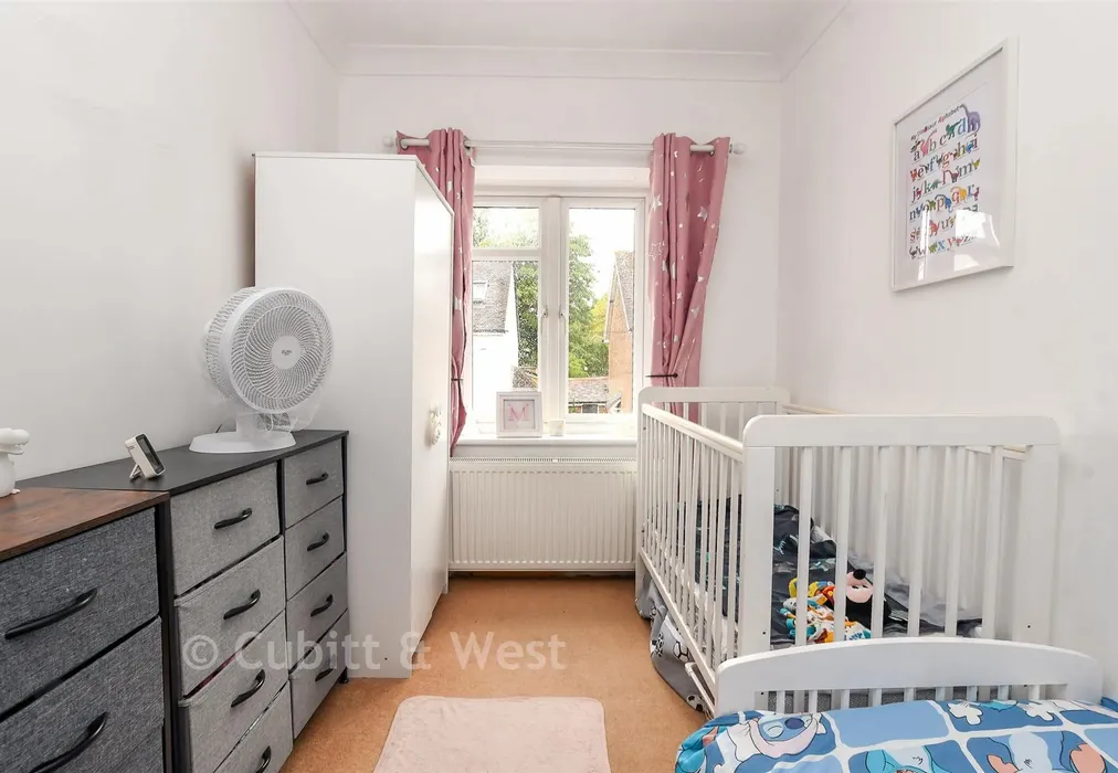 Bedroom 3 - Spencers Road, Horsham, West Sussex - Wards of Kent