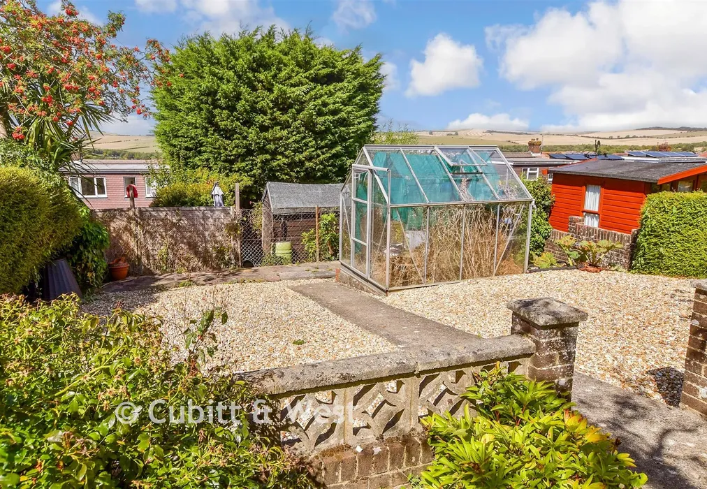 Rear Garden - Lyminster Avenue, Hollingbury, Brighton, East Sussex - Wards of Kent