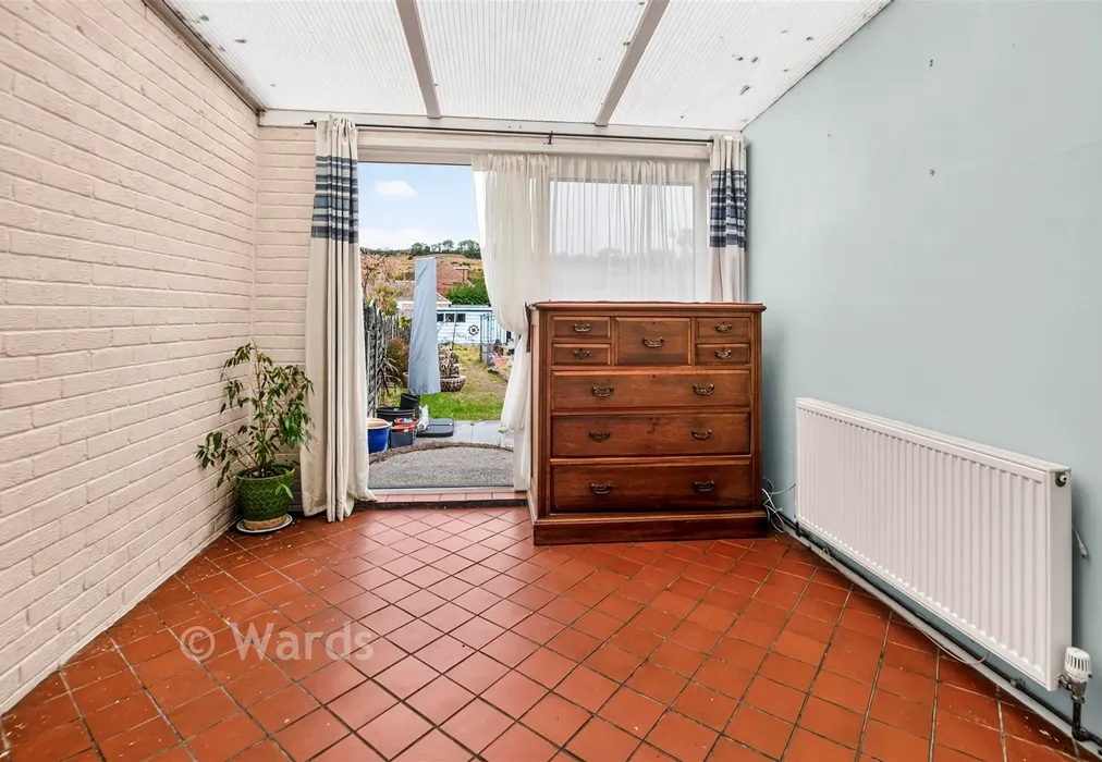 Conservatory - Dymchurch Road, Hythe, Kent - Wards of Kent