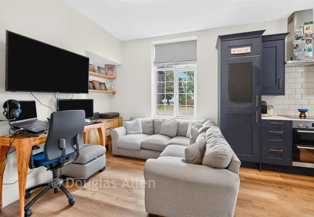 Lounge/Kitchen - Astra Close, Hornchurch, Essex - Wards of Kent