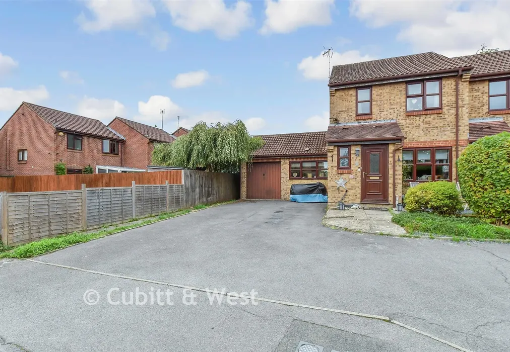 Driveway Parking - The Dene, Southwater, Horsham, West Sussex - Wards of Kent