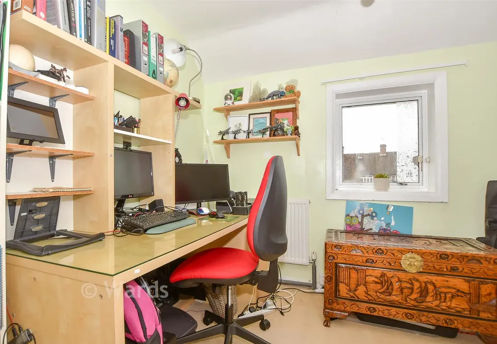 Bedroom 3 - Lloyds Green, Wittersham, Kent - Wards of Kent