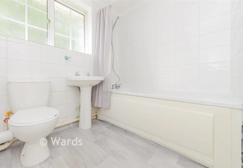Bathroom - Birch Drive, Lords Wood, Chatham, Kent - Wards of Kent