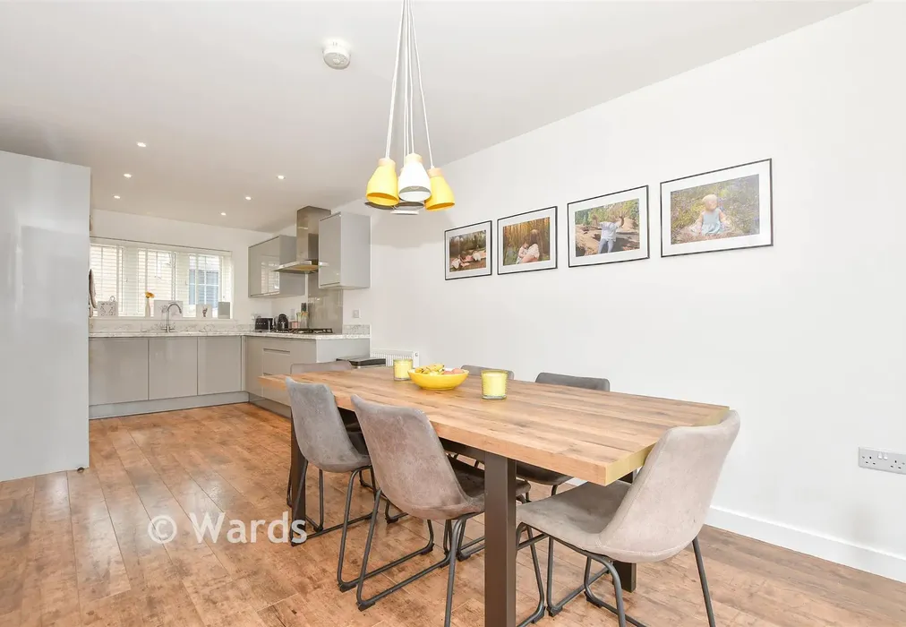 Kitchen/Diner - Keepers Cottage Lane, Wouldham, Rochester, Kent - Wards of Kent