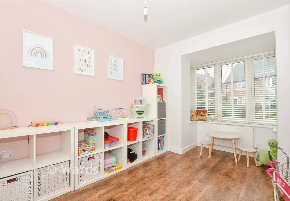 Family Room - Keepers Cottage Lane, Wouldham, Rochester, Kent - Wards of Kent