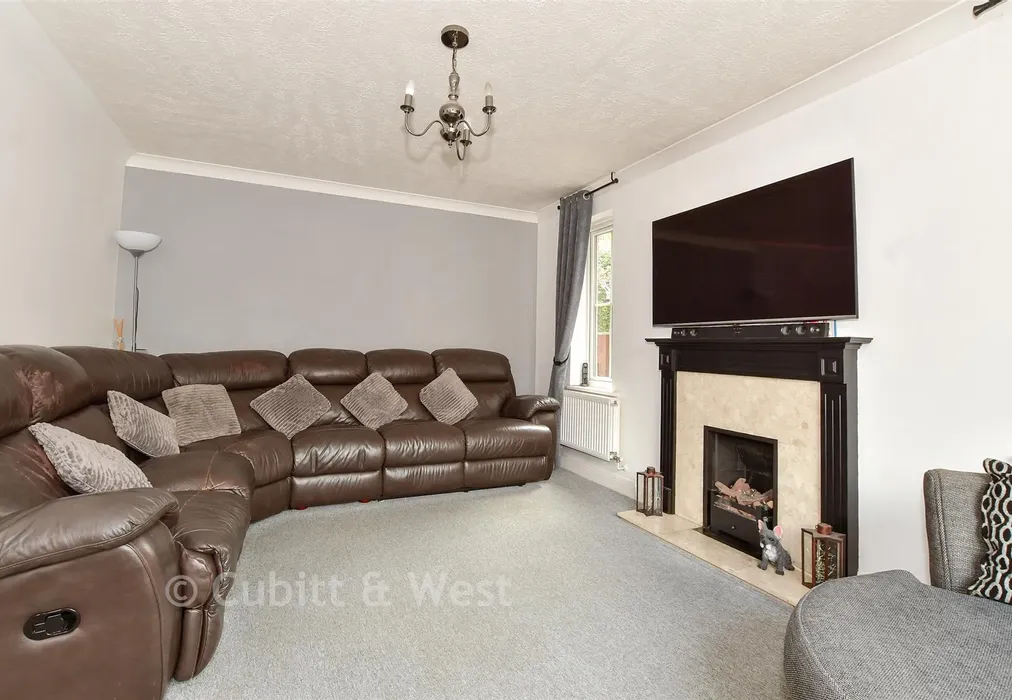 Lounge - Turnpike Way, Ashington, West Sussex - Wards of Kent