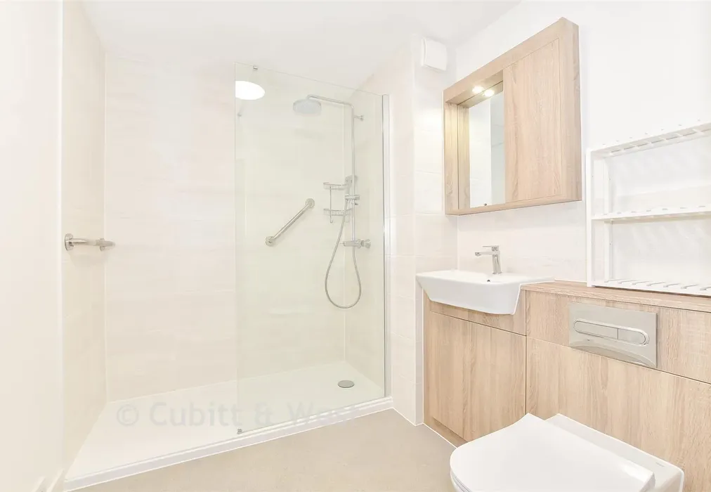 Shower Room - Worthing Road, Southwater, Horsham, West Sussex - Wards of Kent