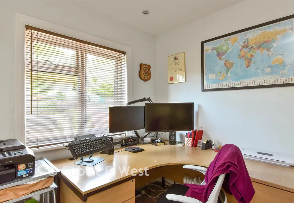 Bedroom 5 /Office - Winfield Avenue, Brighton, East Sussex - Wards of Kent