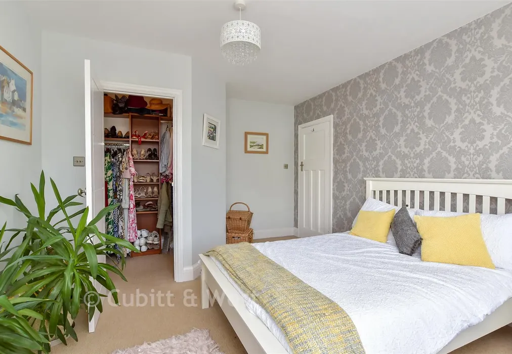 Bedroom 2 - Winfield Avenue, Brighton, East Sussex - Wards of Kent