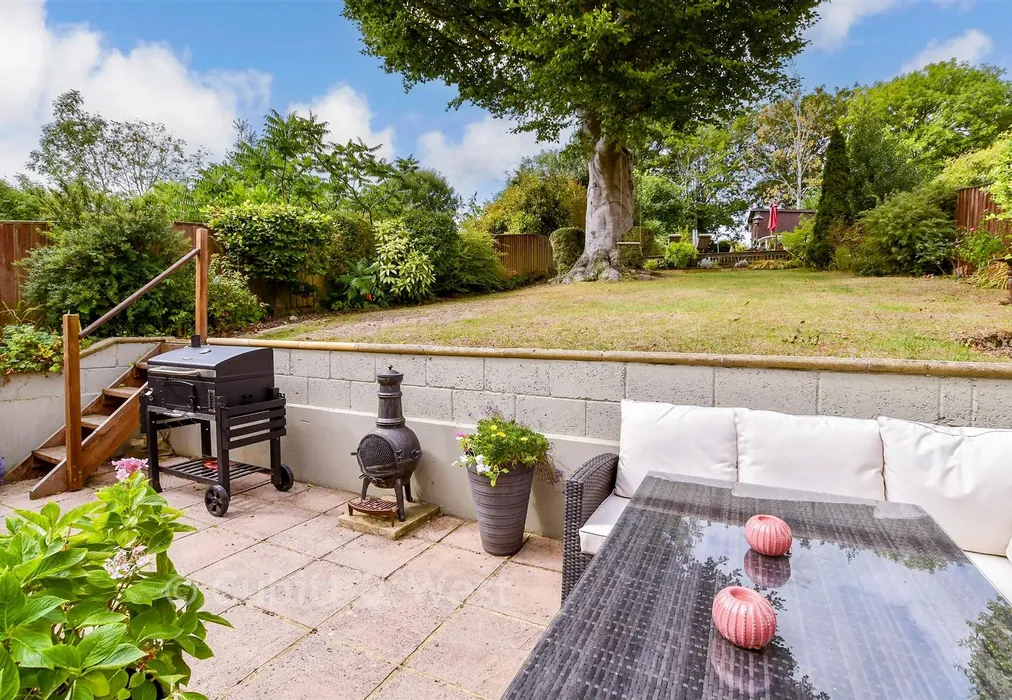 Patio / Decking - Winfield Avenue, Brighton, East Sussex - Wards of Kent