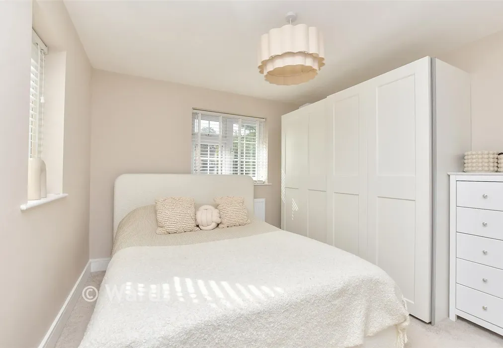 Bedroom 1 - Prinys Drive, Wigmore, Gillingham, Kent - Wards of Kent