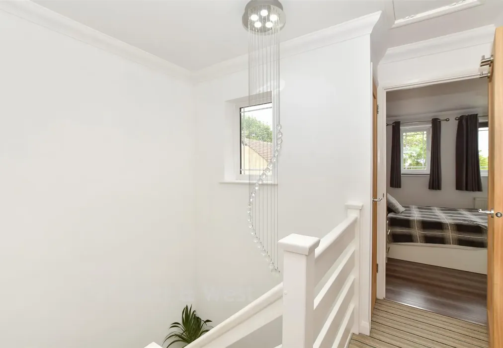 Landing - Mountbatten Close, Broadfield, Crawley, West Sussex - Wards of Kent