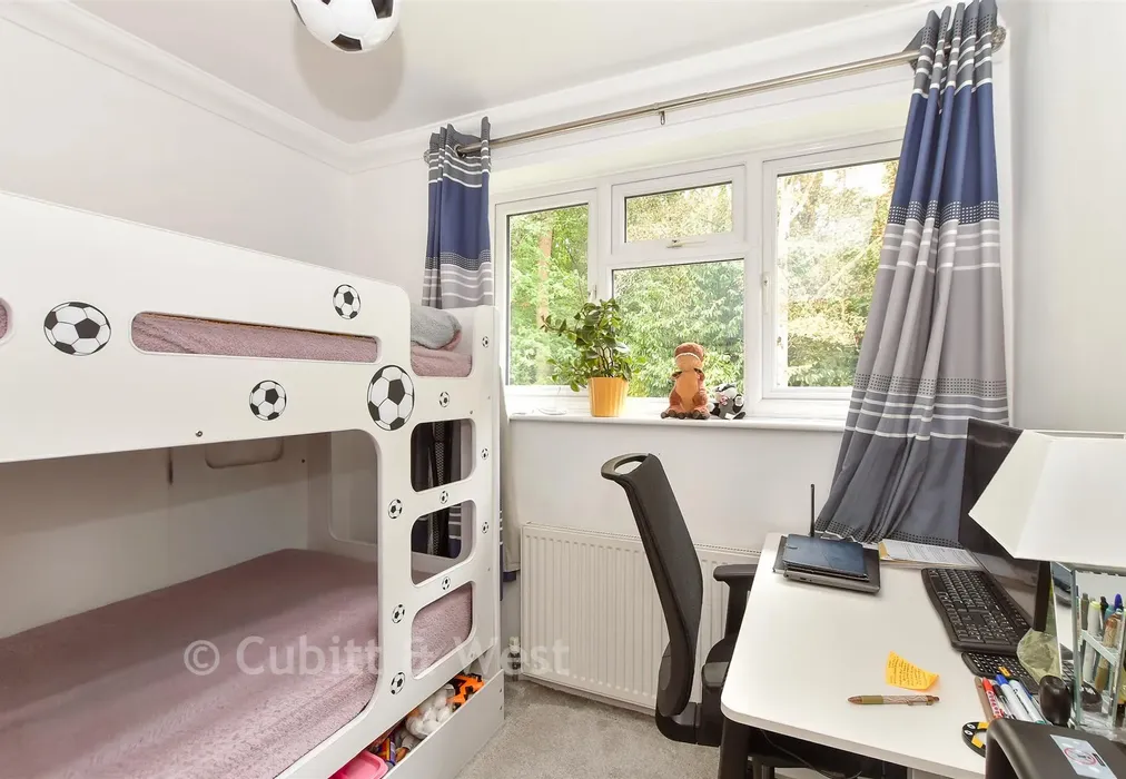 Bedroom 3 - Mountbatten Close, Broadfield, Crawley, West Sussex - Wards of Kent