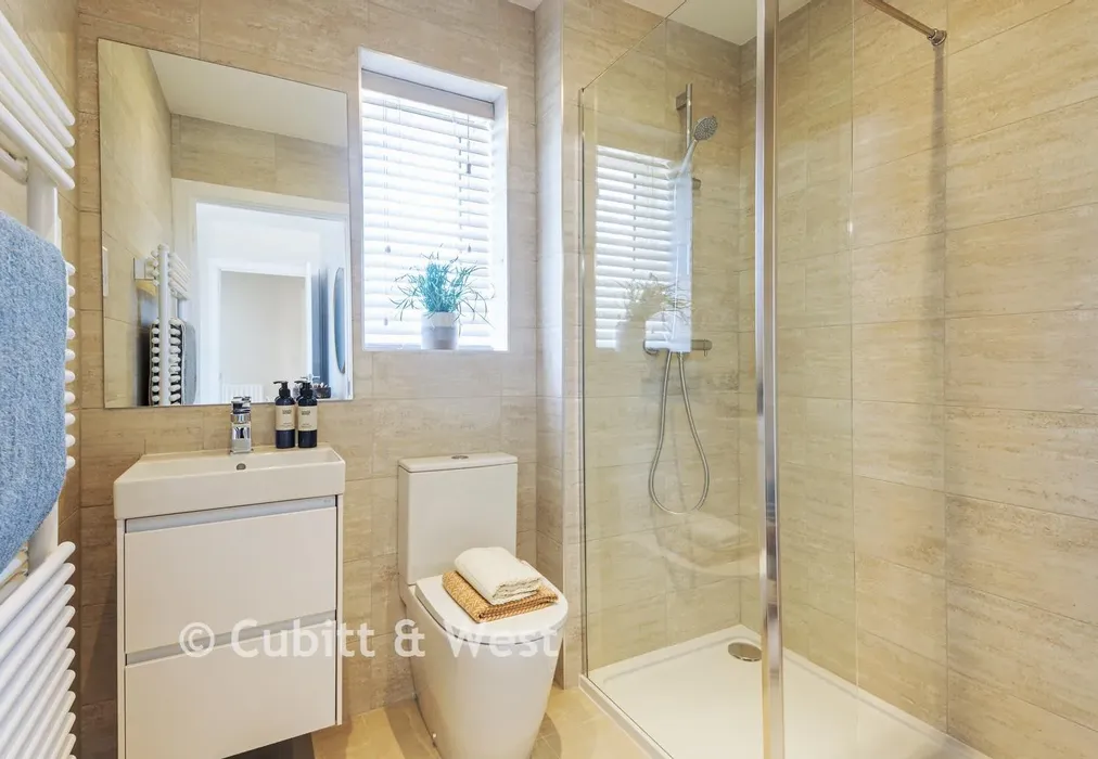 En-Suite Shower Room - Braeburn Fields, Crowborough, East Sussex - Wards of Kent
