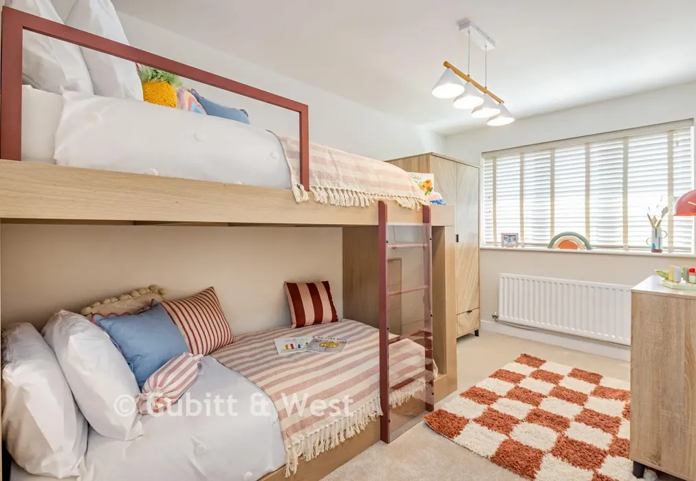 Bedroom 4 - Braeburn Fields, Crowborough, East Sussex - Wards of Kent