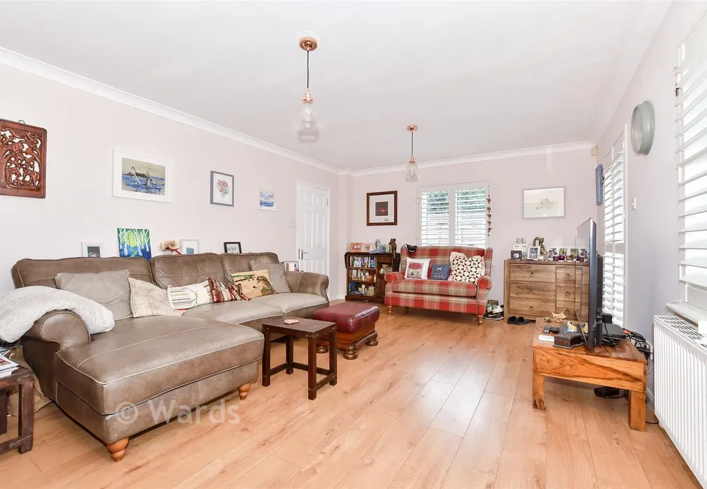 Lounge - Bower Lane, Maidstone, Kent - Wards of Kent