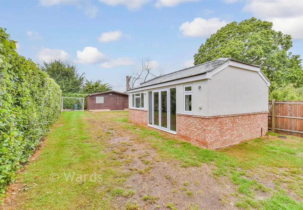 Rear Garden - York Avenue, Walderslade, Chatham, Kent - Wards of Kent