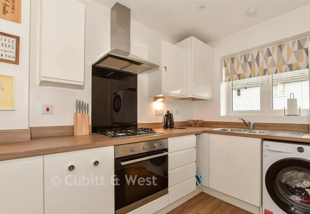 Kitchen - Sinclair Drive, Codmore Hill, West Sussex - Wards of Kent