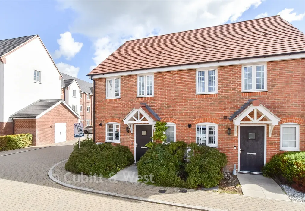 External Web - Daffodil Crescent, Crawley, West Sussex - Wards of Kent
