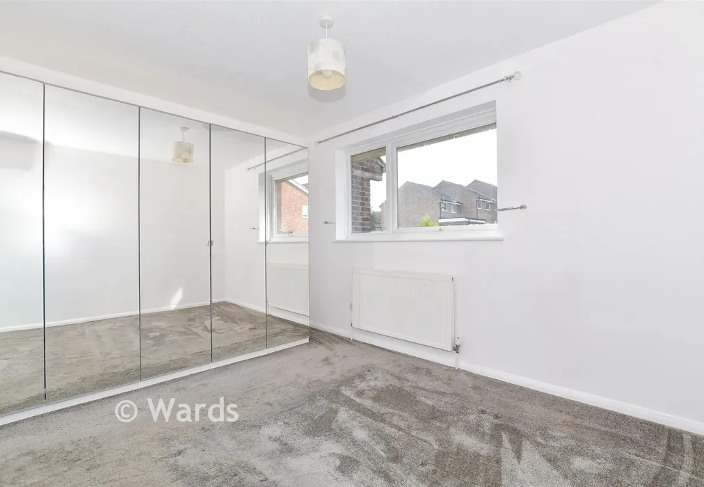 Bedroom 1 - Sassoon Close, Larkfield, Kent - Wards of Kent