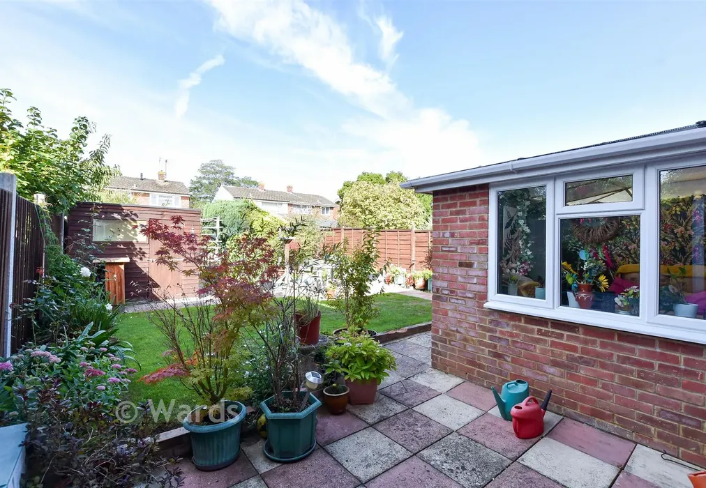 Rear Garden - Oriole Way, Larkfield, Aylesford, Kent - Wards of Kent