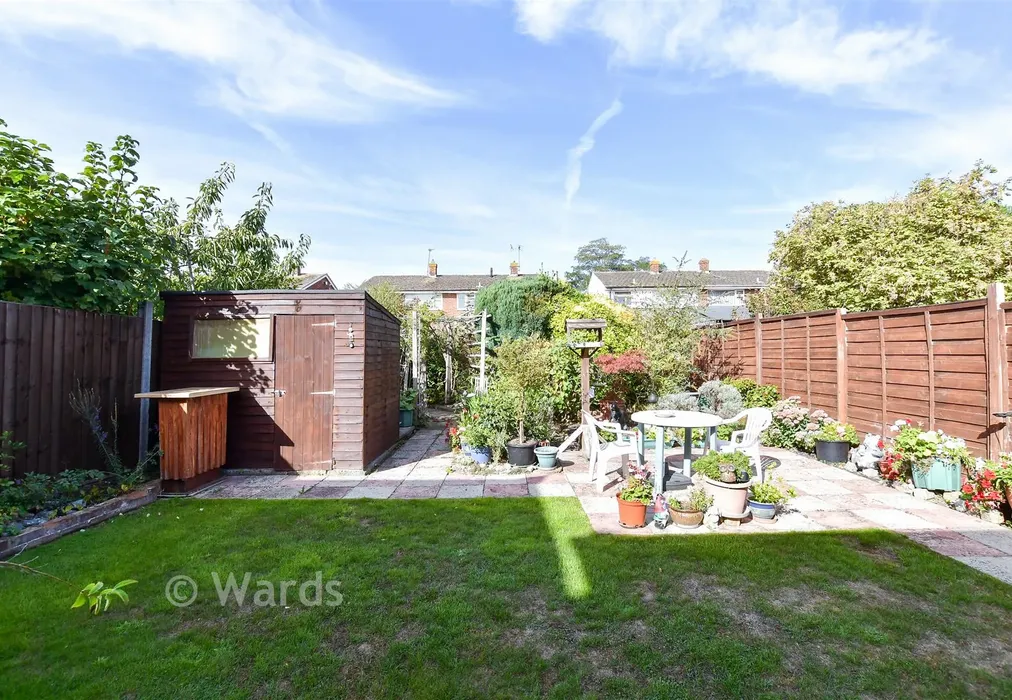 Rear Garden - Oriole Way, Larkfield, Aylesford, Kent - Wards of Kent