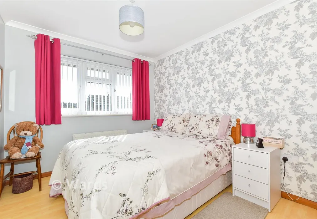 Bedroom 3 - Oriole Way, Larkfield, Aylesford, Kent - Wards of Kent