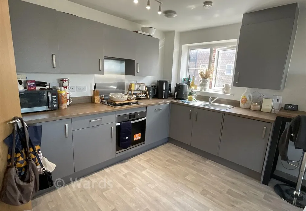 Kitchen - Pictor Drive, Margate, Kent - Wards of Kent