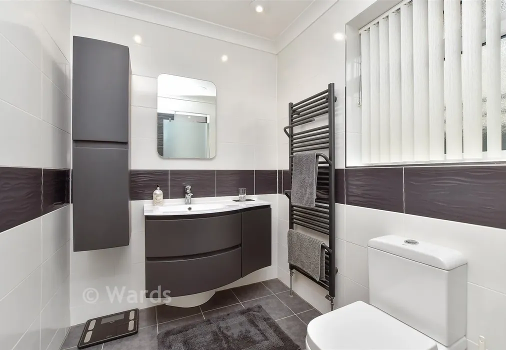 Shower Room - Maidstone Road, Wigmore, Gillingham, Kent - Wards of Kent