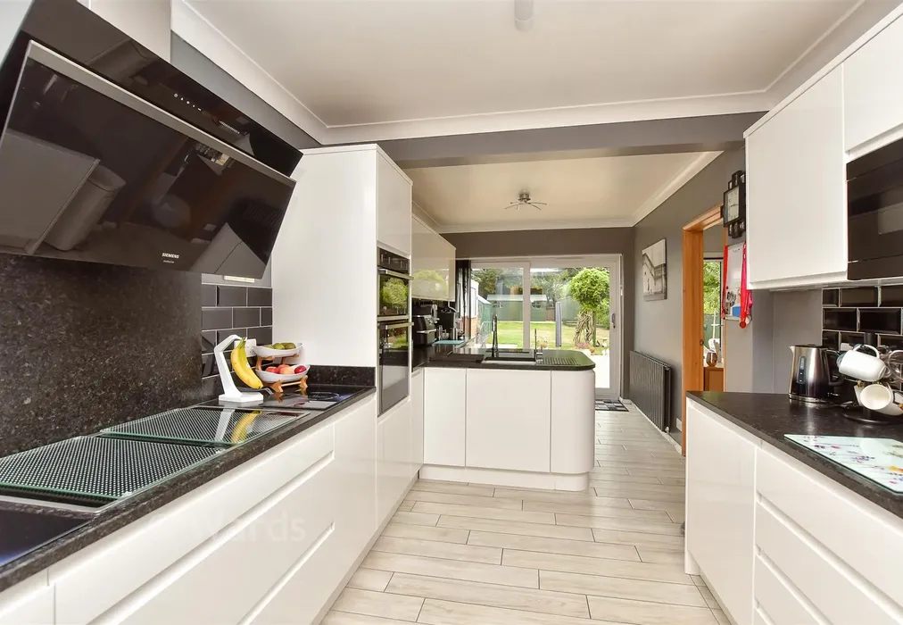Kitchen/Breakfast Room - Maidstone Road, Wigmore, Gillingham, Kent - Wards of Kent