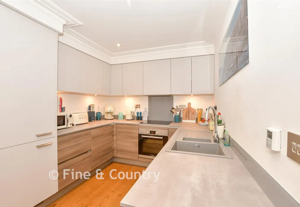 Kitchen/ Diner - London Road, Tunbridge Wells, Kent - Wards of Kent