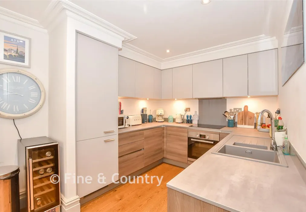 Kitchen/ Diner - London Road, Tunbridge Wells, Kent - Wards of Kent