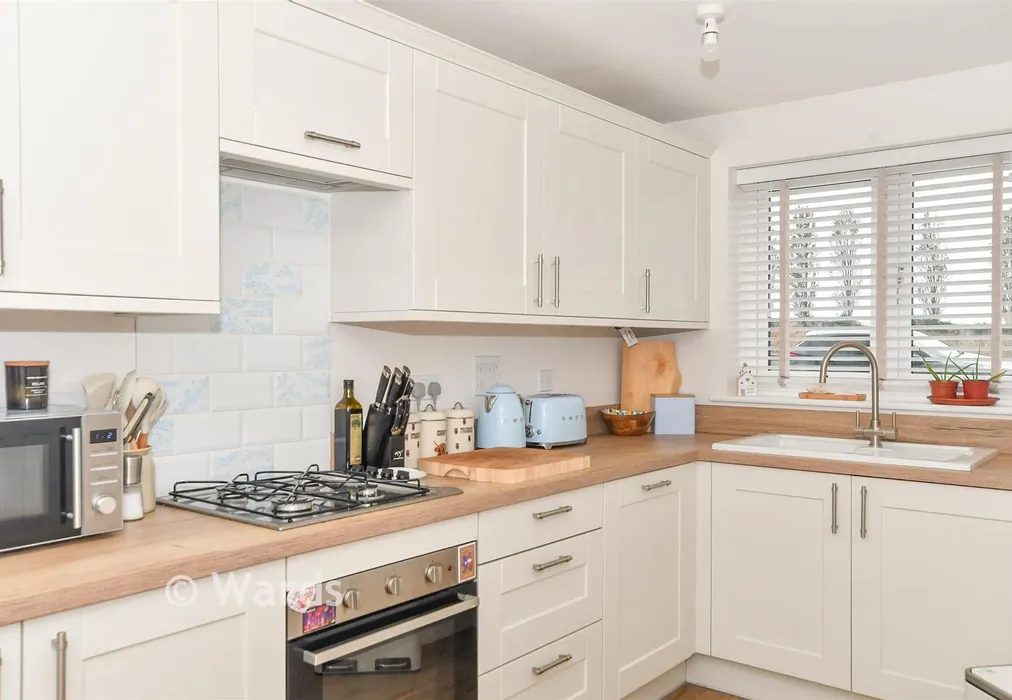 Kitchen - Dragonfly Close, Minster On Sea, Sheerness, Kent - Wards of Kent