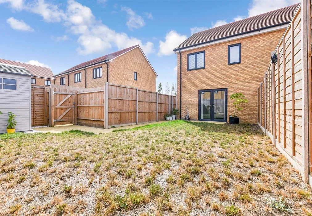 Rear Garden - Dragonfly Close, Minster On Sea, Sheerness, Kent - Wards of Kent