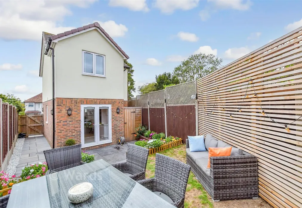 Rear Elevation - Glebe Lane, Maidstone, Kent - Wards of Kent