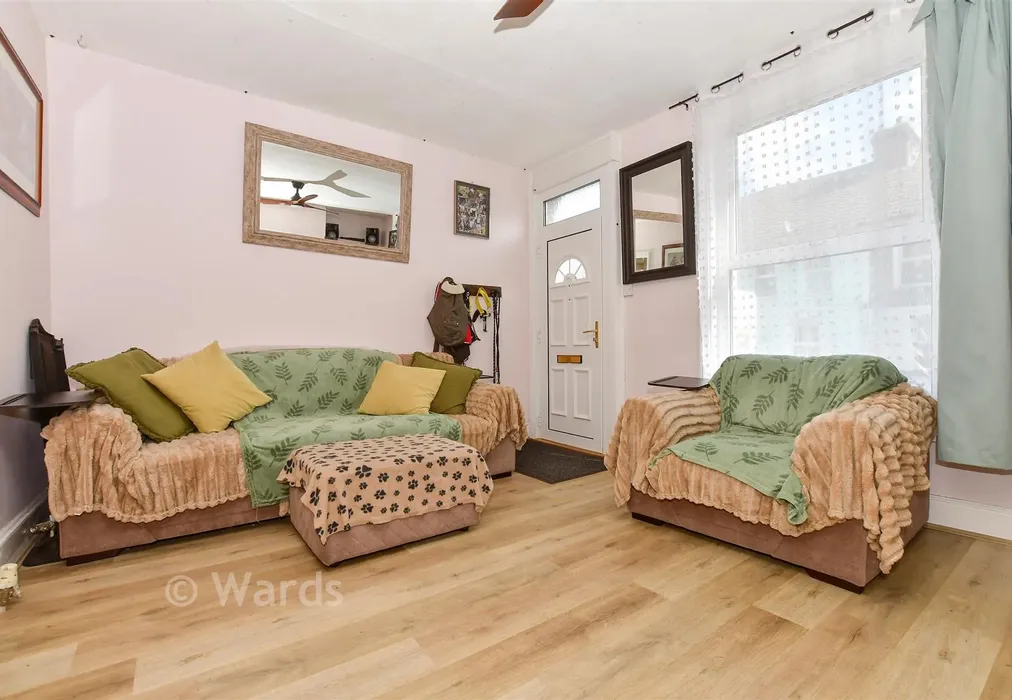 Lounge - de Burgh Street, Dover, Kent - Wards of Kent