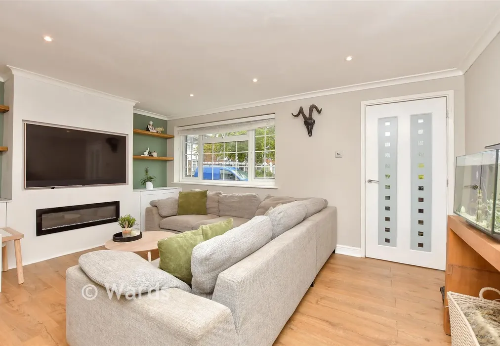 Lounge - Tilbury Road, Rainham, Kent - Wards of Kent