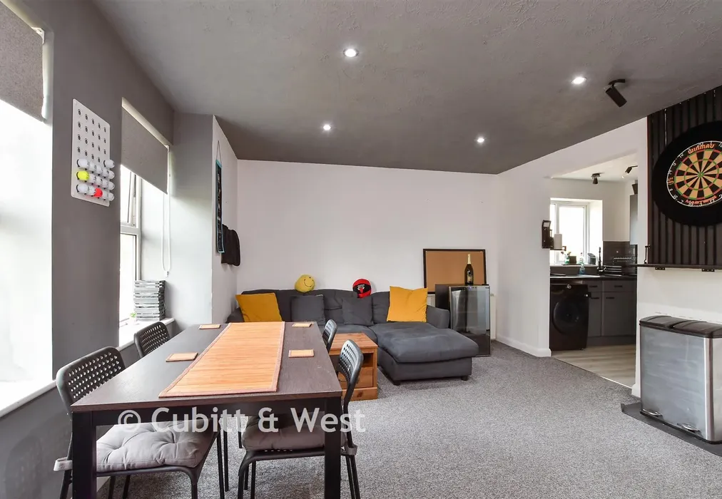Lounge/ Dining Area - Dominion Road, Worthing, West Sussex - Wards of Kent