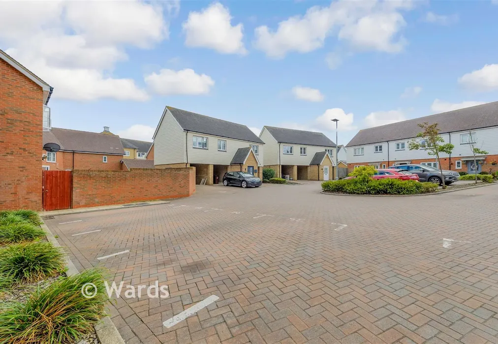 Driveway/Parking - Clayhill Gardens, Hoo, Kent - Wards of Kent