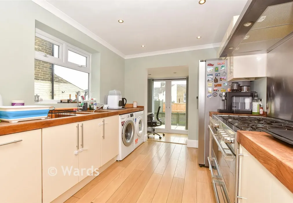 Internal Lifestyle Photograph - Monins Road, Dover, Kent - Wards of Kent