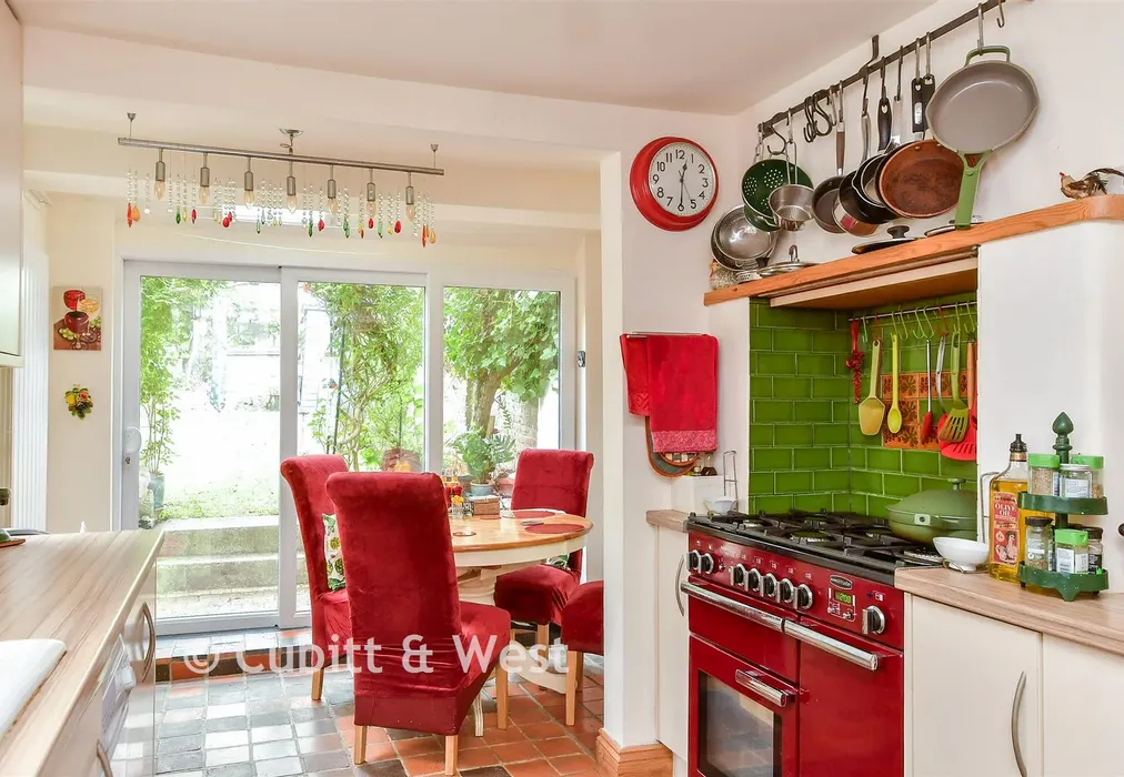 Internal Lifestyle Photograph - Bates Road, Brighton, East Sussex - Wards of Kent