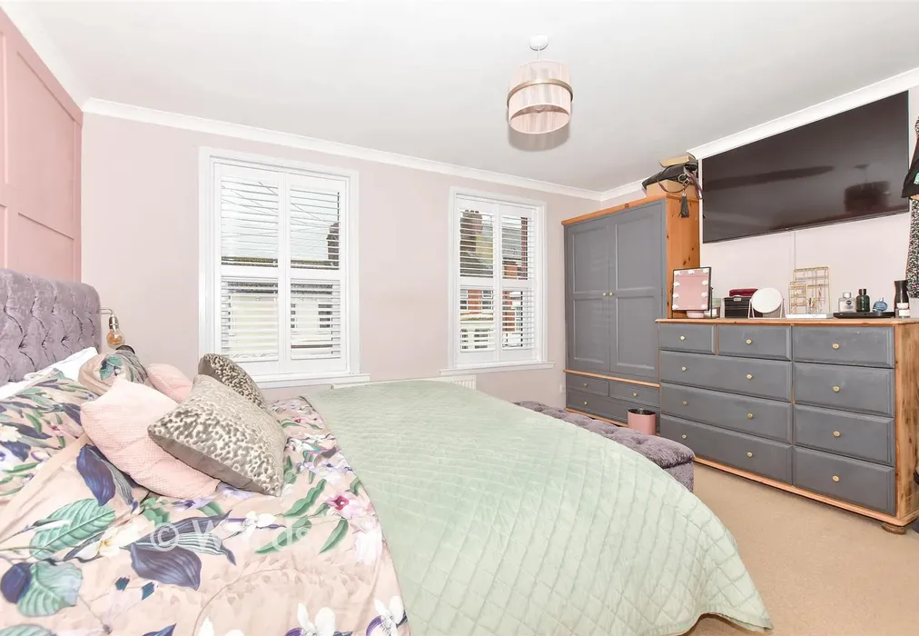 Bedroom 2 - Astley Avenue, Dover, Kent - Wards of Kent