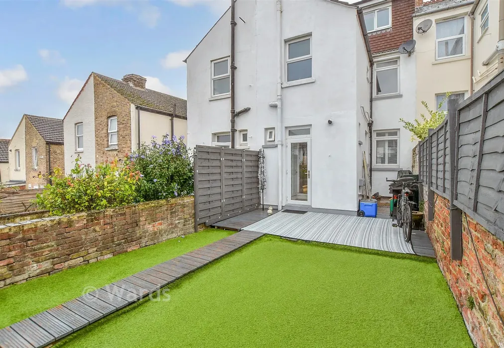 Rear Garden - Astley Avenue, Dover, Kent - Wards of Kent