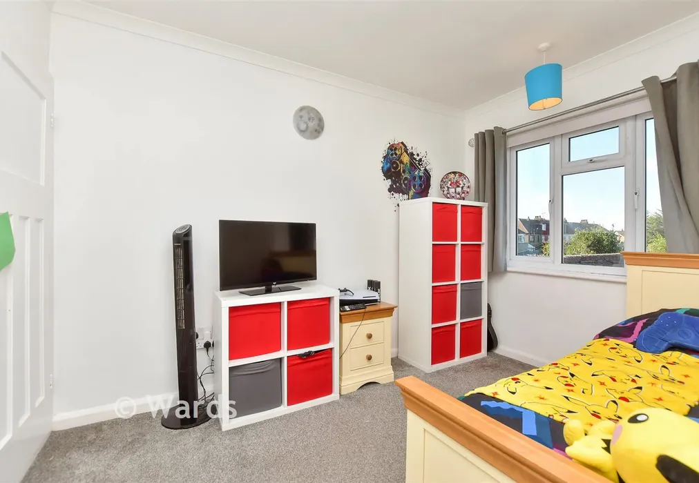 Bedroom 2 - Carlton Avenue, Sheerness, Kent - Wards of Kent