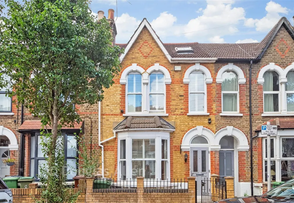 Front - Glenthorne Road, Walthamstow - Wards of Kent