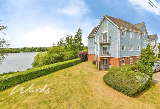 The Lakes Larkfield ME20 - Wards of Kent