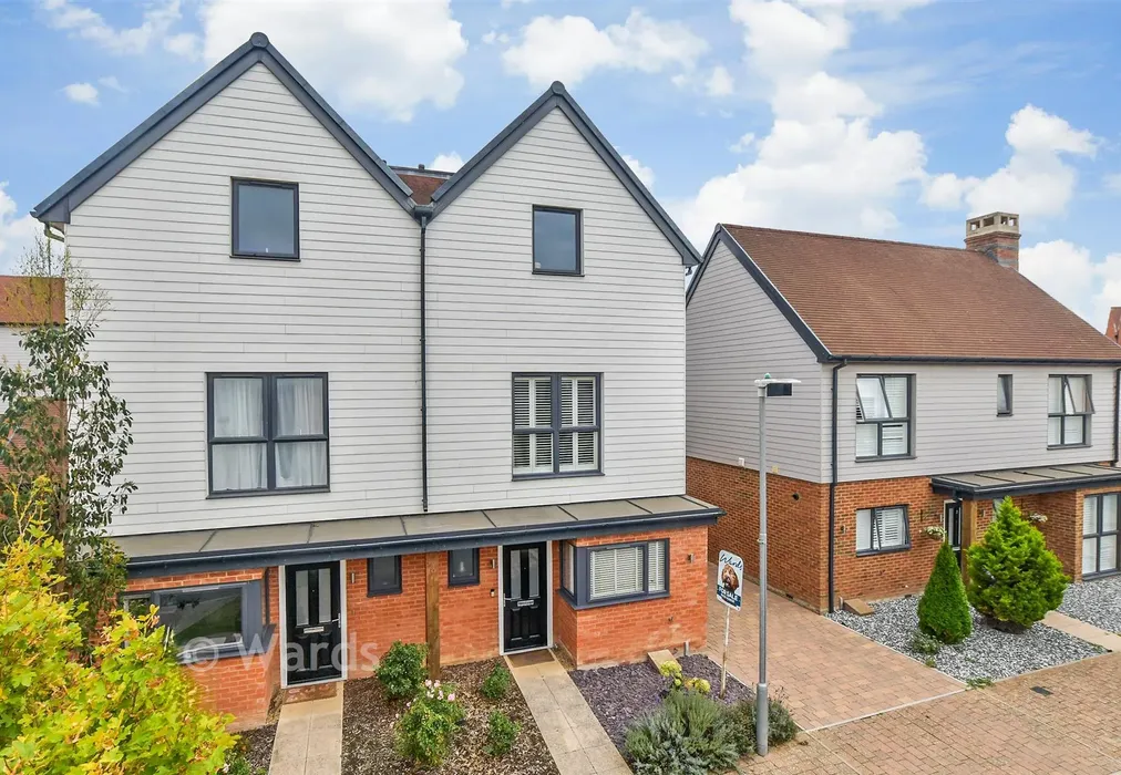External (Web) 1 - Woodland Rise, Chilmington Green, Kent - Wards of Kent