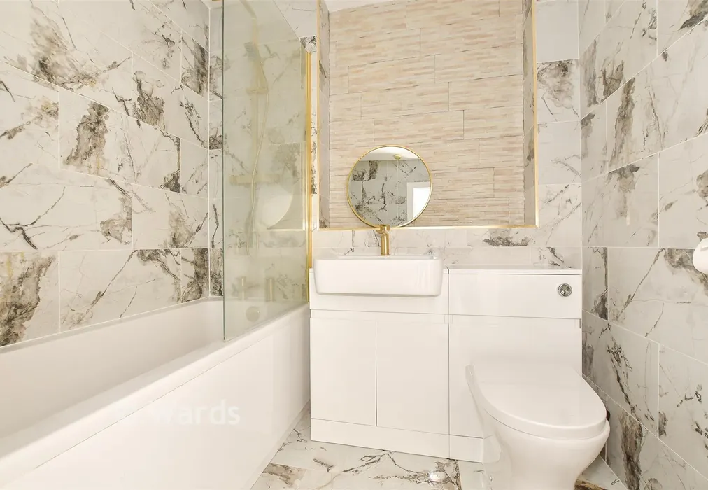 Bathroom - Willow Farm Way, Herne Bay, Kent - Wards of Kent